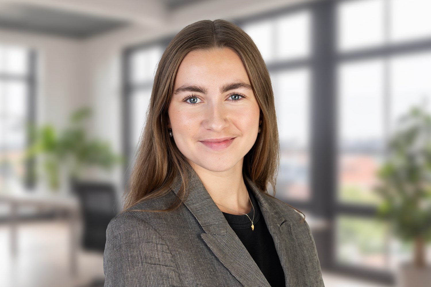 Nina Fröhlich Hübner