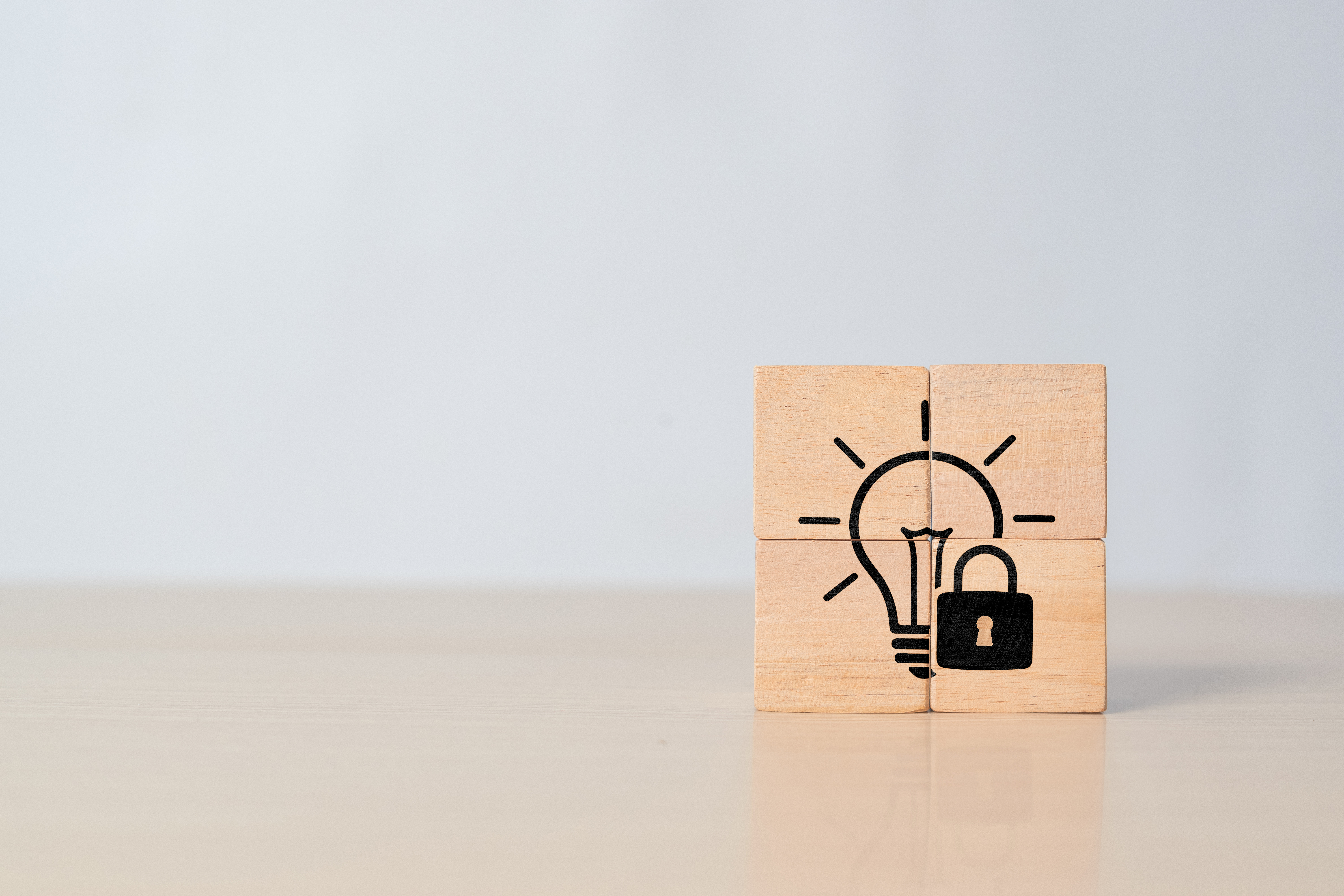 IP right bulb with lock. 